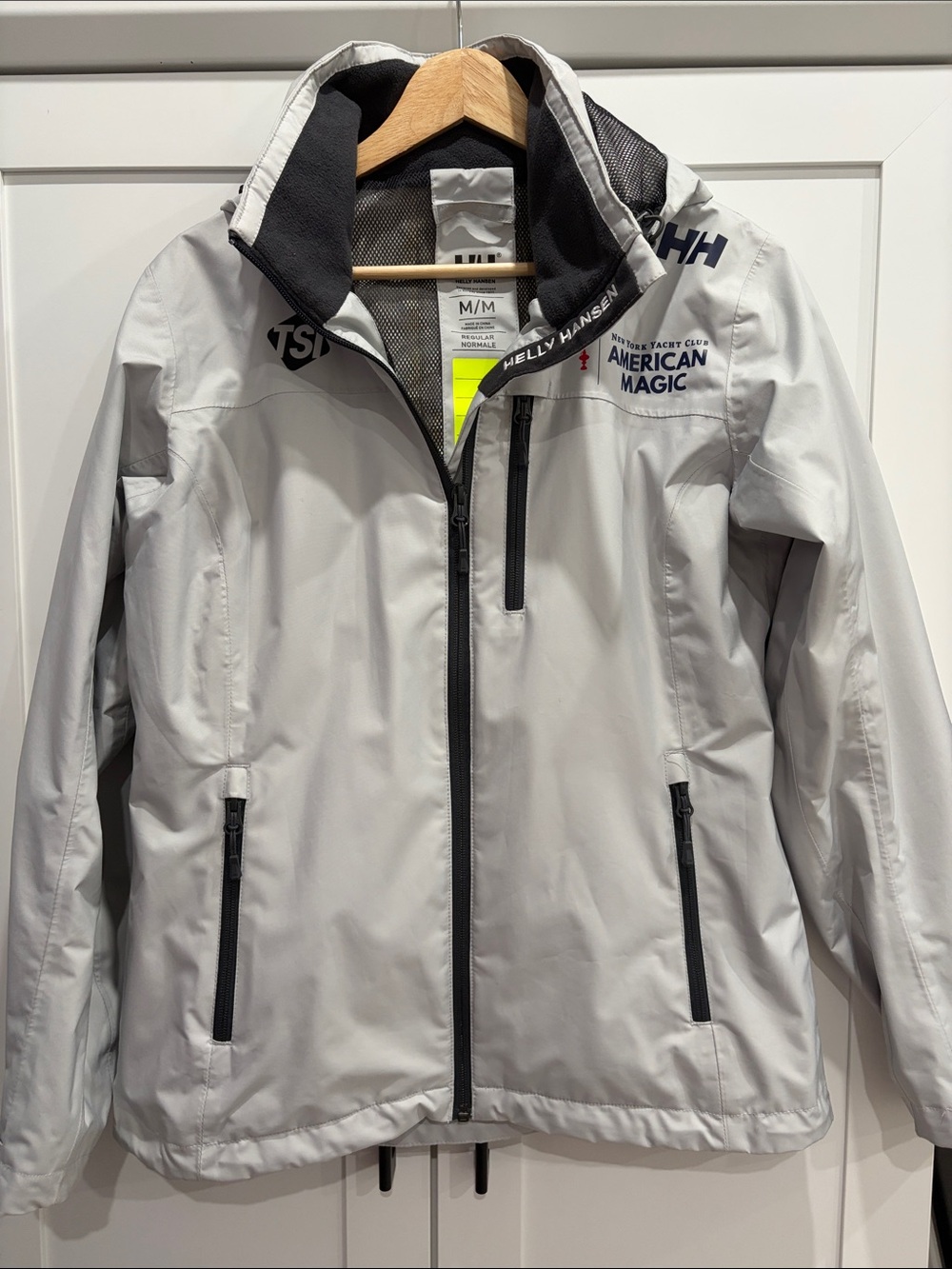 Helly Hansen Light Gray Women’s Sailing Raincoat with Black Trim